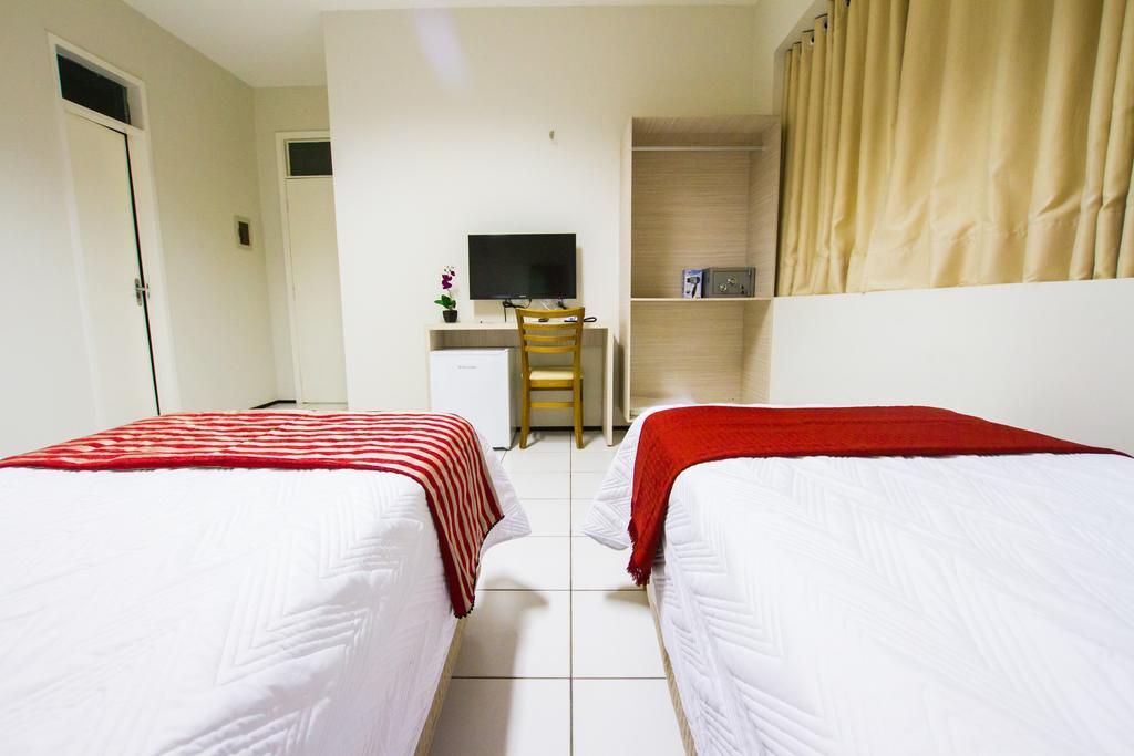 Holiday Hotel Picos Room photo